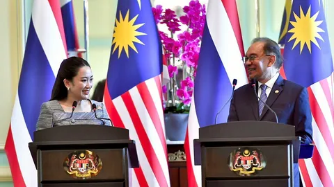 อันวาร์ ให้เครดิต ตั้งทักษิณที่ปรึกษาประธานอาเซียนปี 68 อิ๊งค์เจรจามาเลย์ ดันการค้า 1 ล้านล้าน