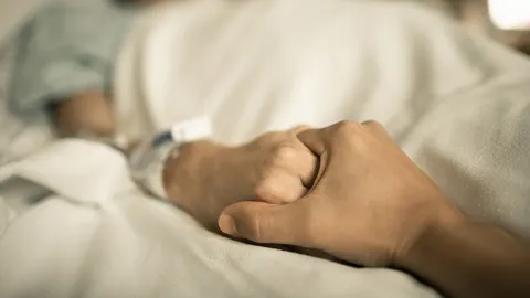 ชะลอเกณฑ์ใหม่ 3 เดือนมะเร็งรักษาทุกที่ สปสช.ถกผู้บริหารโรงเรียนแพทย์