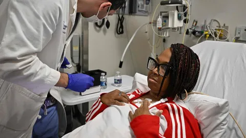 จุดความหวังผู้ป่วยไต หญิงแอละแบมาปลูกถ่ายไตหมูรายล่าสุด ฟื้นตัวสุขภาพแข็งแรง