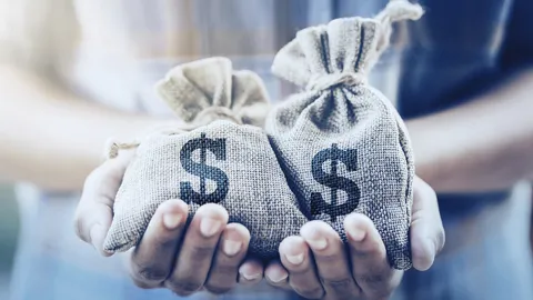 รัฐจัดลดกระหน่ำสินค้ารับปีใหม่ เพิ่มค่าสงเคราะห์บุตร 1 พัน จูงใจคนไทยมีลูก