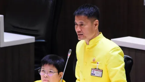 “สัมฤทธิ์” มิสเตอร์เกษตร ชงแนวทางแก้มันสำปะหลังตกต่ำ จี้รัฐบาลใช้วิธีประกันราคา