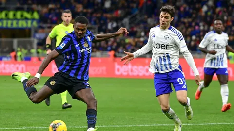 "อินเตอร์ มิลาน" เฝ้ารังฉก "โคโม" 2-0 "ฟิออเรนตินา" แพ้ "อูดิเนเซ" คาบ้าน 1-2 สรุปผลบอล