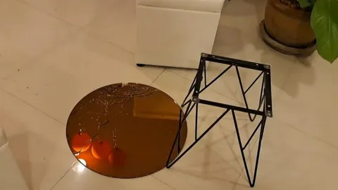 "คู่รัก" โชว์เลิฟซีนดุเดือดจนของพัง แต่ไม่ยอมจ่ายค่าเสียหาย ต้องไล่จับกันวุ่น