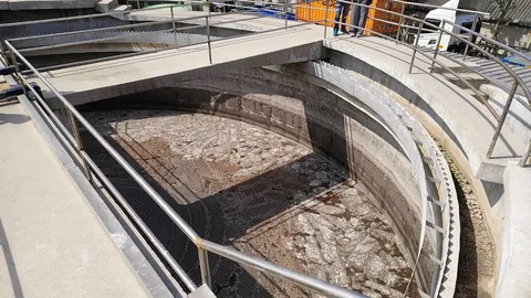 ซ่อมบ่อบำบัด สูดดมแก๊สพิษ แรงงานชาวเมียนมาสิ้นใจ 1 ศพ