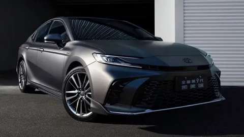 อย่างหล่อ Toyota New Camry เวอร์ชั่นพิเศษ Glorious Edition