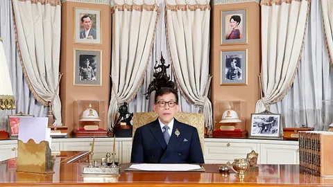 พระราชทานพรปีใหม่ ขอประชาชนมีสติไม่ประมาท ศรัทธาความดี-ยึดถูกต้อง (ตลิป)