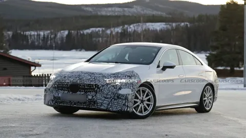 Mercedes CLA EV ปี 2026 หลุดลายพรางก่อนเปิดตัวเร็วๆ นี้