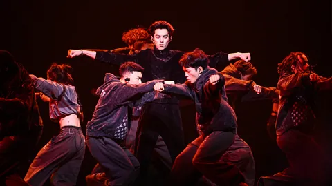 “ดีแลน หวัง” มันส์ถึงใจ สร้างมิติใหม่เซอร์ไพรส์แฟนทั้งฮอลล์อิมแพ็คฯ