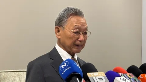 “ชวน” โต้กลับ “ทักษิณ” ยอมรับเป็นนักการเมืองเก่า แต่ไม่โกง ยันไม่เคยอาฆาตแค้น