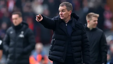 ไม่มีอ้อมค้อม "กุนซือแอคคริงตัน" พูดตรงๆ หลังโดน "ลิเวอร์พูล" ถล่มร่วงเอฟเอคัพ