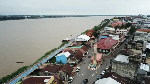 ริมโขงหนาวยะเยือก ต่ำสุดรอบปี 9 องศา เที่ยวสองฝั่งโขงคึกคัก ชมความงามธรรมชาติ