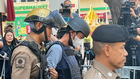 ฝากขัง-ศาล "จ่าเอ็ม" มือฆ่าอดีตสส.กัมพูชา ส่งไปเรือนจำ ขอหมายแดง ไล่ล่าคนชี้เป้า