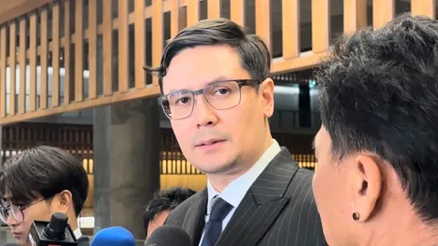 “โรม” จี้หาเจ้าภาพจัดการ “OPPO-Realme”-ห่วงเอ็นเตอร์เทนเมนต์คอมเพล็กซ์ เปิดช่องทุนจีนเทา