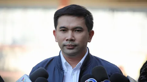 ดีเอสไอ แจ้งความเอาผิด "เอก สายไหม-พวก" ฐานหมิ่นประมาท ปมดิไอคอนฯ