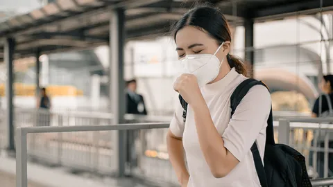 คร.คาดปีนี้ป่วยโควิดลดไข้หวัดใหญ่พุ่ง แนะสวมหน้ากาก ล้างมือ กันโรคทางเดินหายใจ