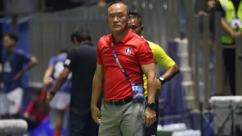 "โค้ชง้วน" ประกาศลาออกจากตำแหน่งกุนซือบีจีปทุม กลางห้องแถลงข่าว หลังพาทีมแพ้คาบ้านในลีก 2 นัดติด