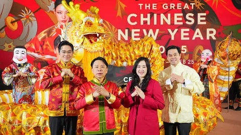 ห้างเซ็นทรัลฉลองปีมะเส็งอย่างยิ่งใหญ่ โอบความสุข รับความมั่งคั่ง รับตรุษจีน