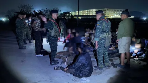 32 ชาวอินโดฯ ลักลอบเข้าไทย อ้างถูกหลอกไปทำงาน หาทางหนีกลับบ้านเกิด