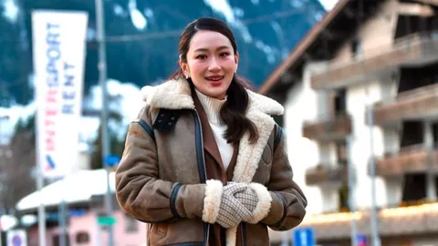 “นายกฯ อิ๊งค์” ถก รมว.กต.-ทูตไทยประจำเบอร์ลิน ก่อนประชุม WEF วันแรก