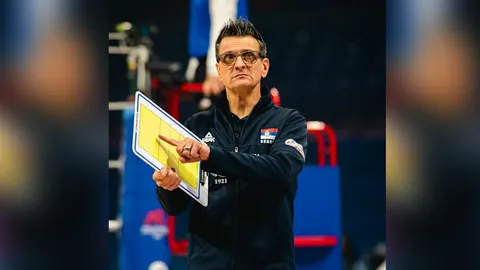 วิเคราะห์สาเหตุ “วอลเลย์บอลหญิงแคนาดา” ตั้ง “กุยเด็ตติ” นั่งเฮดโค้ช สะเทือนถึงไทยแน่