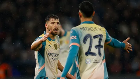 ชัดเจน! “รูเบน ดิอาส” โดนเปลี่ยนเกมแพ้ "เปแอสเช" ในศึก UCL ไม่ใช่เพราะใบเหลือง