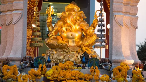 ฝากไหว้พระพิฆเนศ เซ็นทรัลเวิลด์ พิกัดสายมูขอพรความสำเร็จในทุกด้าน