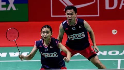 เต็มที่แล้ว "บาส-เฟม" พ่ายจีน ชวดเข้าชิงฯ ขนไก่ "อินโดนีเซีย มาสเตอร์ส  2025"