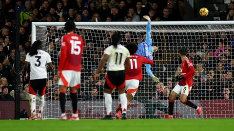 ผลบอล แมนยู เฮสนั่น บุกเชือด ฟูแลม คว้าชัยศึกพรีเมียร์ลีก