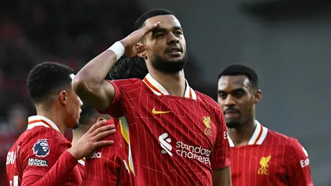 “โคดี กัคโป” เล่าเหตุการณ์โดนพ่อซ่อม หลังโชว์ฟอร์มกับ “ลิเวอร์พูล” ไม่ถูกใจ 