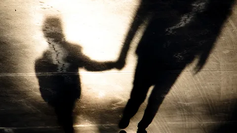 อ้างรับแอดมิน ลวงเด็กทำแก๊งคอลเซ็นเตอร์ "มูลนิธิกระจกเงา" ช่วยไว้ได้ 9 อีก 2 ขออยู่ต่อ