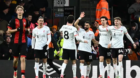 ผลบอล ลิเวอร์พูล บุกเชือด บอร์นมัธ นำโด่งจ่าฝูงพรีเมียร์ลีก