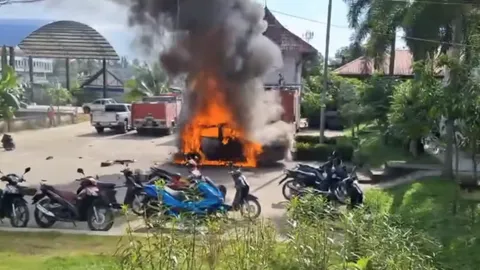 ด่วน เกิดเหตุคาร์บอมบ์ หน้ากองร้อย อส.ยี่งอ เบื้องต้นไร้คนเจ็บ