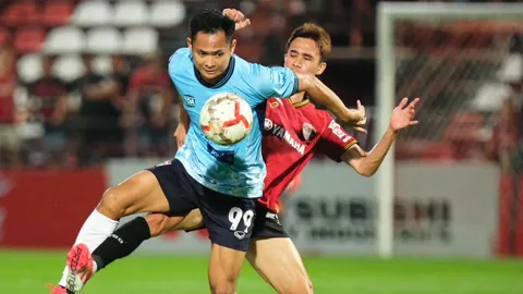 เกือบหลับแต่กลับมาได้ "เมืองทองฯ" ได้สองประตูช่วงทดเจ็บ แซงชนะ "เชียงรายฯ" 2-1 ศึก "ไทยลีก"