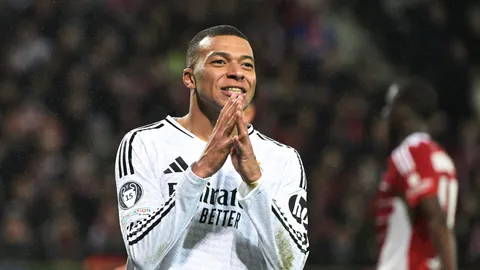 26 ปีสุดมหัศจรรย์! "เอ็มบัปเป" ทำสถิติแข้งอายุน้อยสุดมีส่วนร่วมครบ 500 ประตู เร็วกว่าตำนานลูกหนัง