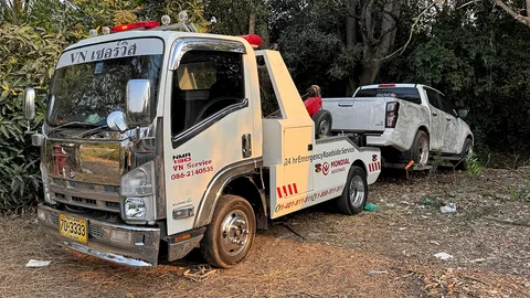 มุ่ง 3 ปม ฆ่าโหด 3 ศพพ่อแม่ลูก ยัดปิกอัพพรางคดี จอดทิ้งในบ้านร้าง