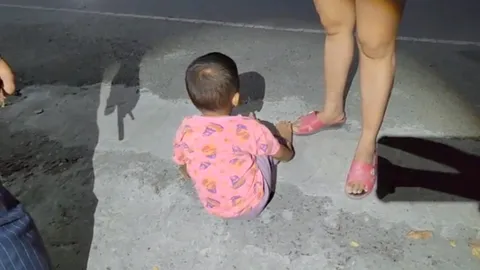 ชาวบ้านผวา ชายปริศนาลักเด็ก 3 ขวบก่อนปล่อยทิ้งข้างทาง หลังร้องไห้ขัดขืน