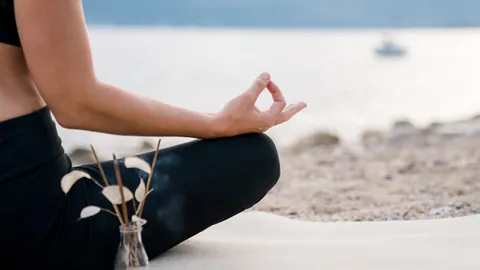 เผยผลสำรวจทิศทางสุขภาพปี 2568 ชี้คนไทย 71% ให้ความสำคัญการดูแลสุขภาพแบบองค์รวม