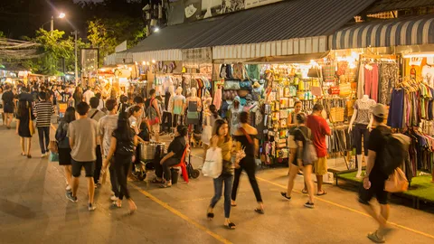 ส่ง "ศานนท์" ตรวจสอบทุจริตจตุจักร ยันพร้อมแก้ปัญหาแต่เอาใจทุกคนไม่ได้ เปิดทางคืนแผง