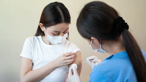 กรมควบคุมโรค ชี้ปี 68 ไข้หวัดใหญ่ระบาดจี้รับวัคซีน ห่วงหญิงตั้งครรภ์ป้องกันน้อย