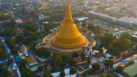 15 ที่เที่ยวนครปฐม 2568/2025 เช็กอินคาเฟ่สวยๆ ดื่มด่ำธรรมชาติ จัดเต็มทุกพิกัดสุดฮิต