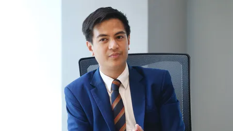 “ไอติม พริษฐ์” ปัด ปชน. เอาคืน ประธาน ป.ป.ช. กั๊กสอย “วันนอร์” ด้วยหรือไม่