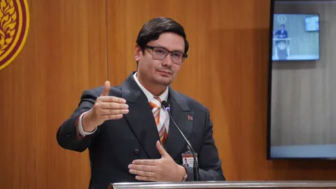 “โรม” แฉ ระบบไบโอเมตริกซ์ ไทยใช้ไม่ได้ 3 ปี จี้นายกฯ เร่งทบทวนปิดรูรั่ว