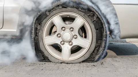 เช็ก 6 สัญญาณสุดอันตราย ห้ามฝืนขับต่อ ต้องรีบเปลี่ยนยางรถยนต์โดยด่วน