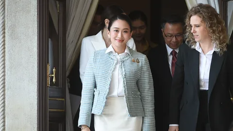 “อิ๊งค์” ยัน กนง. ลดดอกเบี้ยเหลือ 2% ต้องดีแน่นอน ไม่ตอบดึง “ทักษิณ” ร่วมทีมเศรษฐกิจ