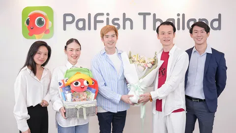 PalFish เปิดตัวครอบครัวพรีเซนเตอร์ บีม-ออย ควงคู่แฝด น้องธีร์-น้องพีร์ จุดประกายการเรียนอังกฤษ