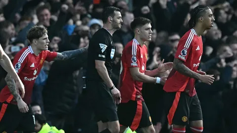 หลัง "แมนยูฯ" กำลังตกต่ำ ผุดชื่อ 1 ทีมดังยุโรป สบโอกาสเป่าหู "การ์นาโช" ให้ย้ายมาโกยแชมป์