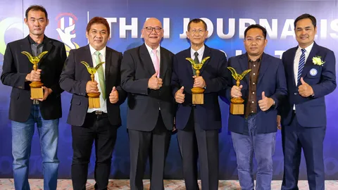 คว้า 4 รางวัล