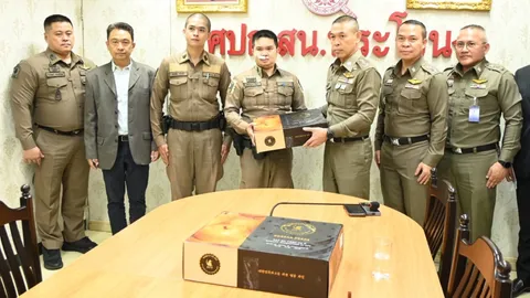 ห้ามประมาทเด็ดขาด “บิ๊กหยาม” มอบโอวาท สายตรวจพระโขนง ถูกคนร้ายเอาพลั่วตีหน้า