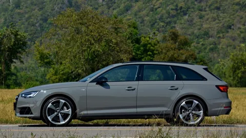 มือสองน่าสน Audi A4 Avant B9 เทอร์โบ 252 แรงม้า – ทำให้รถแวก้อนน่ามองคืองานของสี่ห่วง