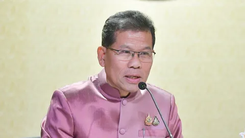 รัฐบาลลุยตรวจสอบ พร้อมแก้ปัญหาใช้ใบรับรองแพทย์ปลอมต่อใบอนุญาตแรงงานต่างด้าว